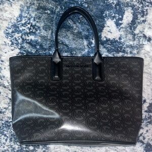 Black small tote bag